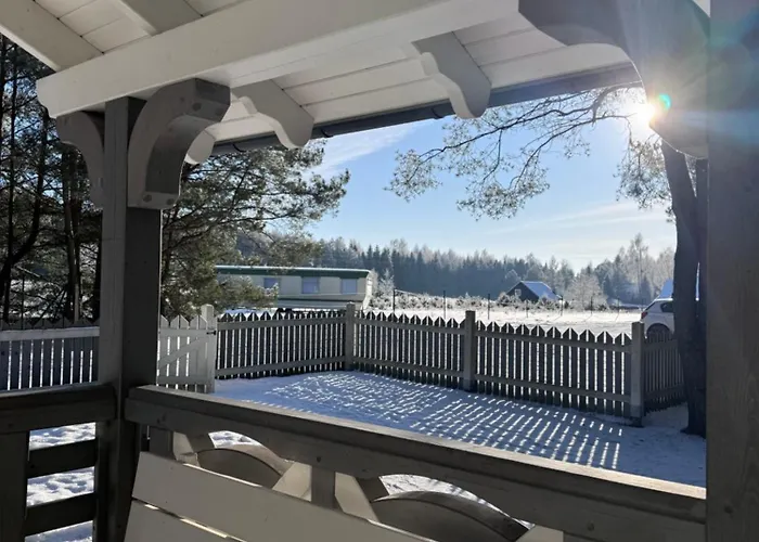 Lesna Osada Na Kaszubach - Drewniane Na Wynajem بيت للعطل *